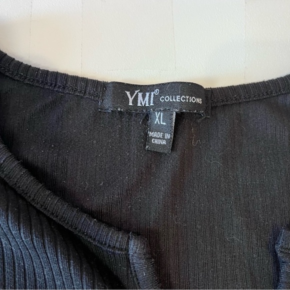 🧁y2k black ribbed v notch top witchy whimsigoth vampire emo grunge halloween - Picture 5 of 8